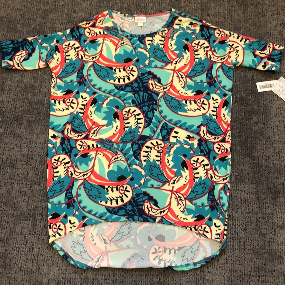 Brand new XXS LuLaRoe Irma tunic